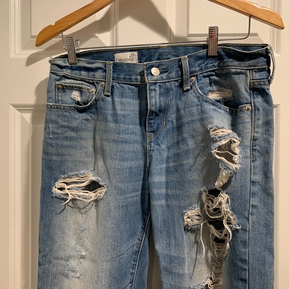 GAP distressed boyfriend jeans - Picture 2 of 4